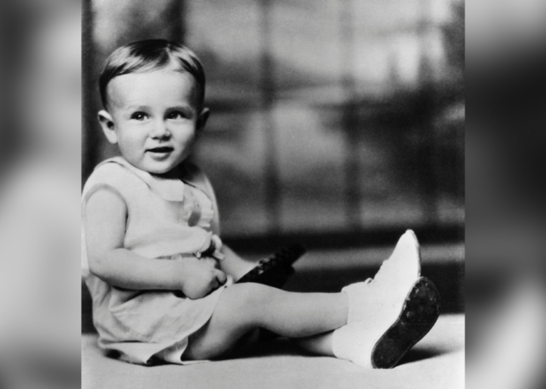 1931: Born in Indiana