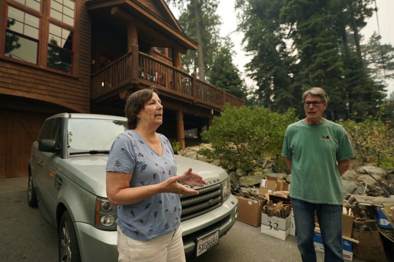 Couple discusses Caldor Fire
