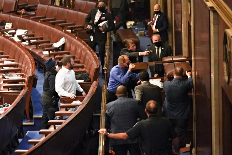 michael-leroy-byrd-ashli-babbitt-capitol-police.webp