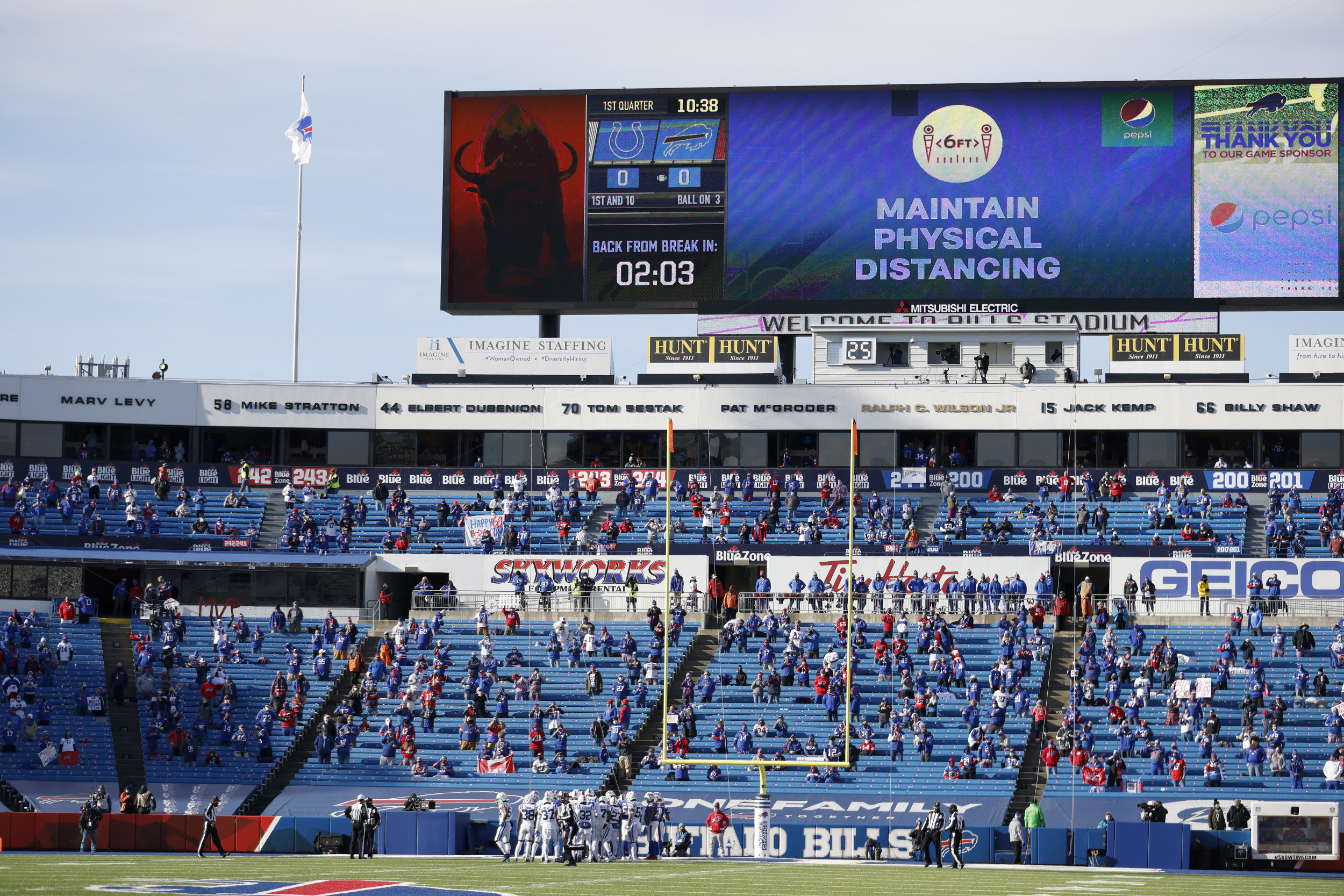 NFL issues mask mandate for fans as Lions warn to brace for