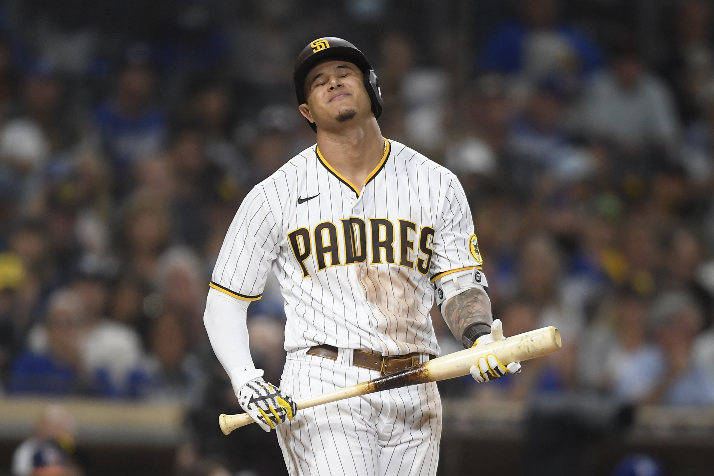 Padres Unable to 'Beat LA' at Crucial Time Again