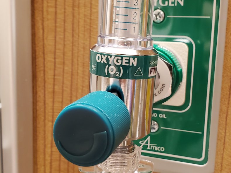 Florida COVID-19 Oxygen Shortage Supply Hospitals DeSantis