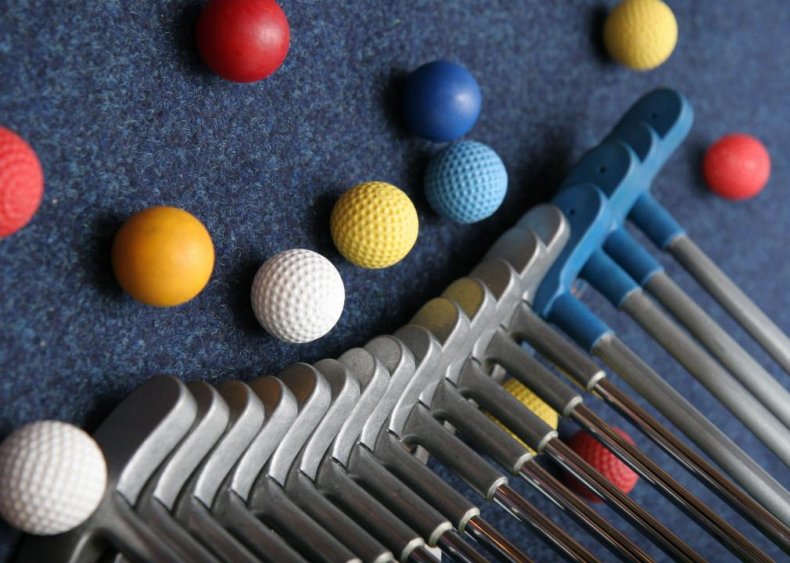 Ohio: Alien Vacation mini-golf Attraction