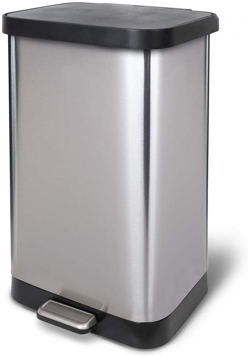 Trash Can With Clorox Odor Protection