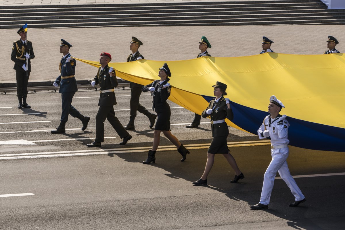  Members of the Ukrainian military 