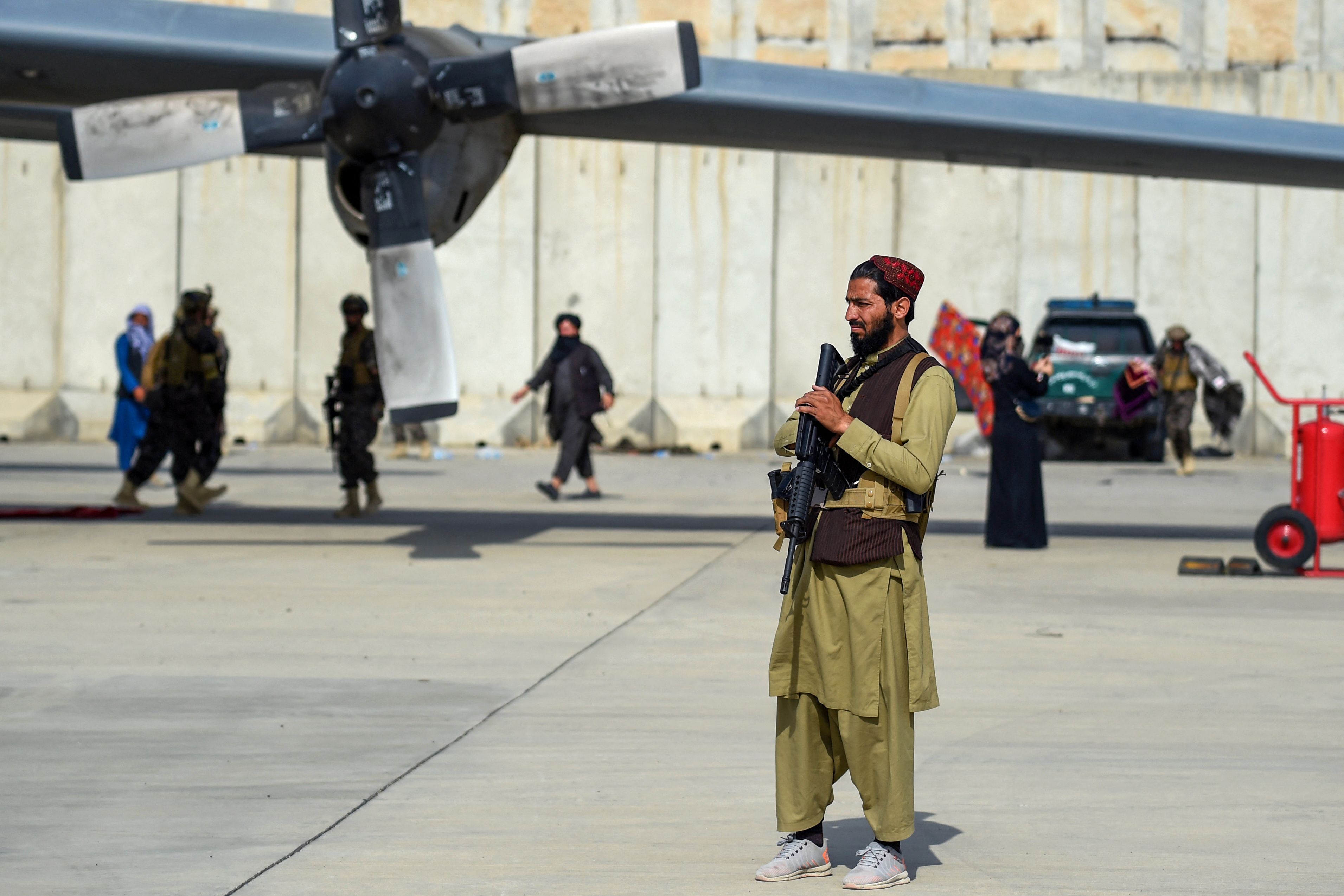 Victorious Taliban Says Defeat of U.S. Is a Lesson to the World - Newsweek