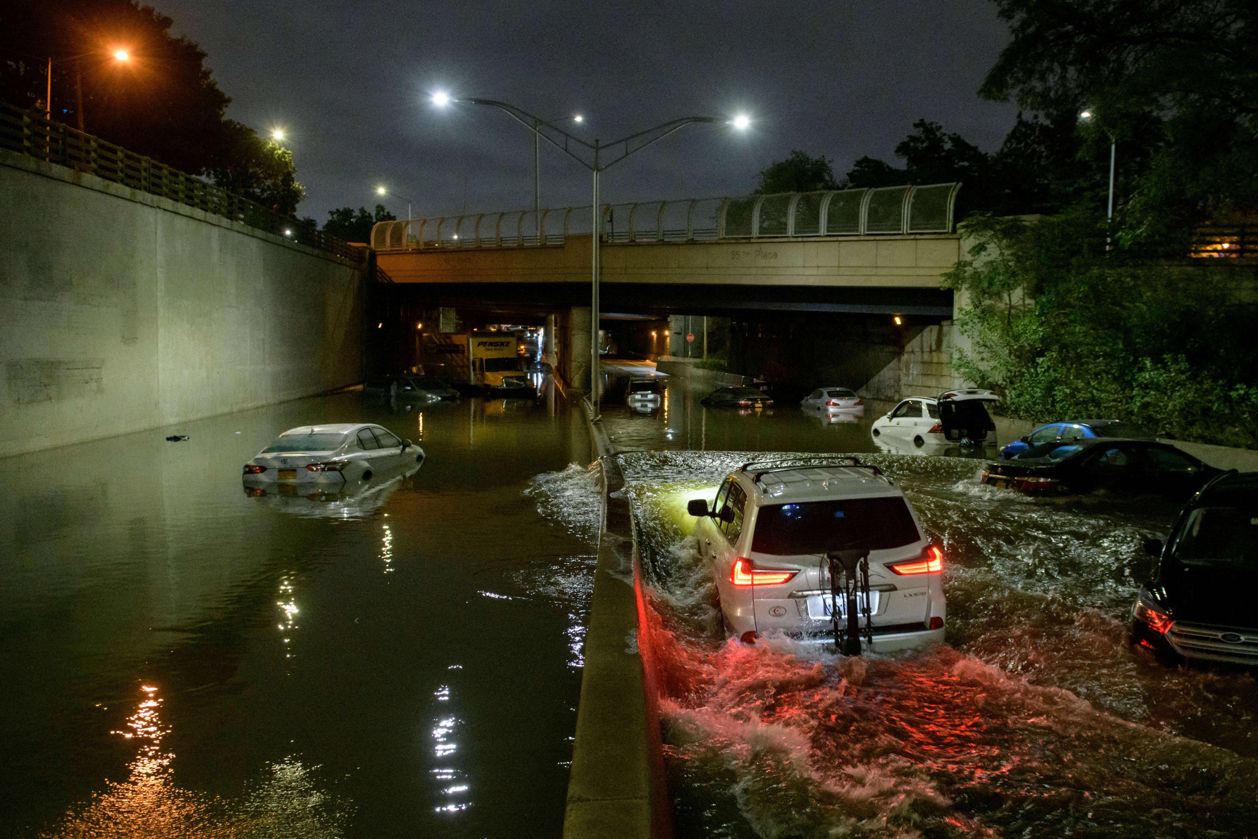 New York City, New Jersey brought to a standstill by flash flooding