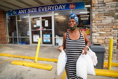 Residents Get Ice Residents Get Ice