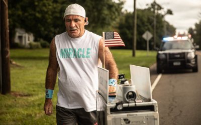 Paulie Veneto walking from Boston to NYC Paulie Veneto walking from Boston to NYC