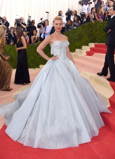 Clare Danes at the 2016 Met Gala Clare Danes at the 2016 Met Gala