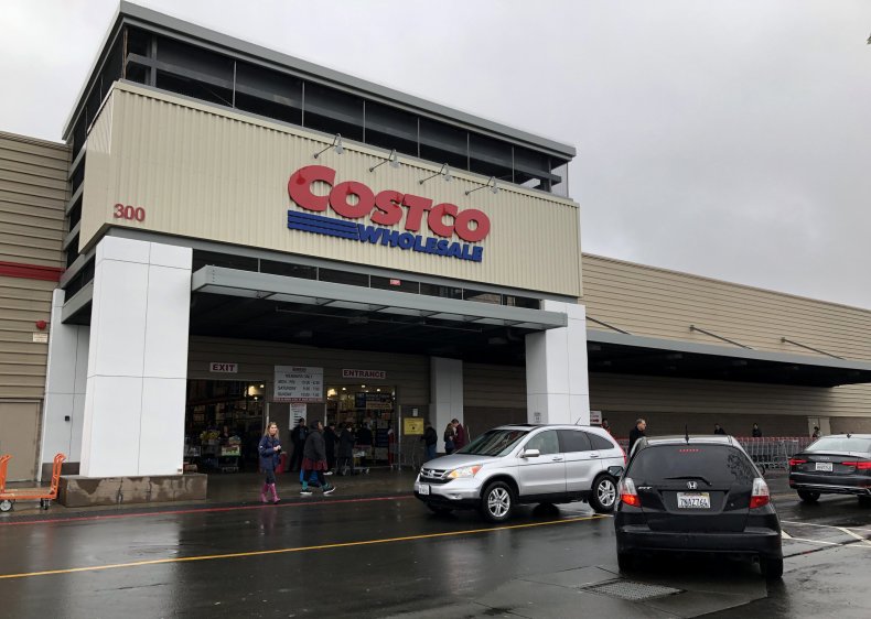 Le banc de douche Costco rappelle les blessures causées par la rupture des selles