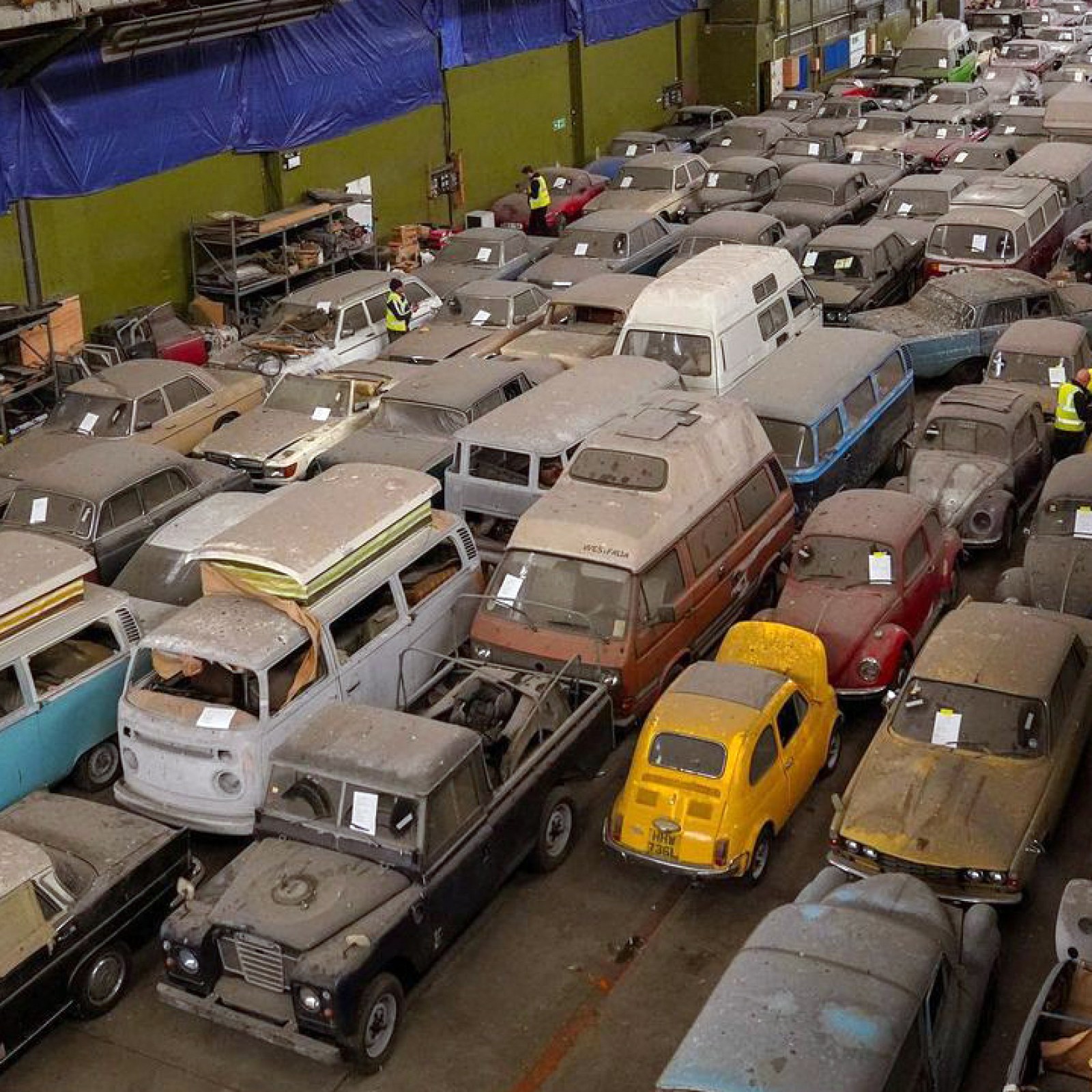 174 Long-Forgotten, Dust-Covered Classic Cars Found Sitting in a
