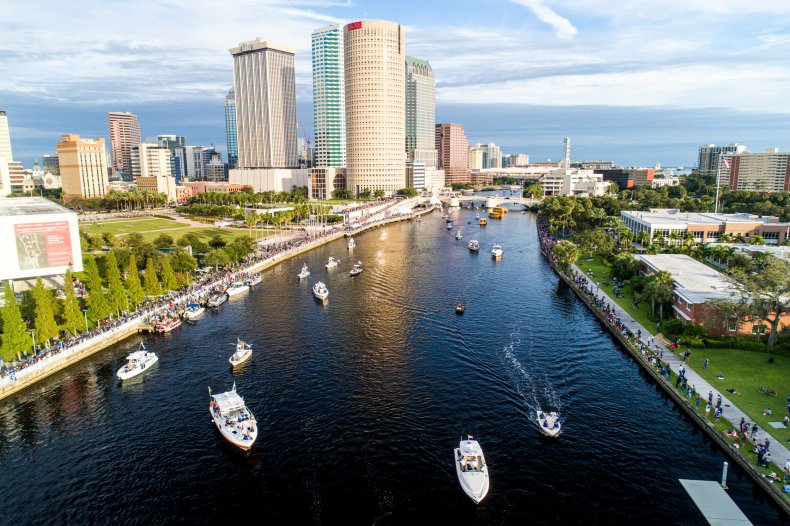 Tampa, FL