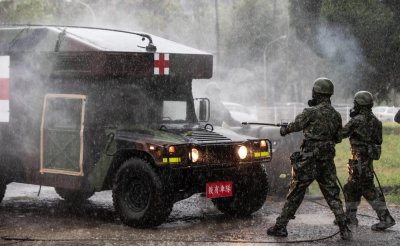 Taiwan Live-fire Military Drills Simulate Chinese Attacks