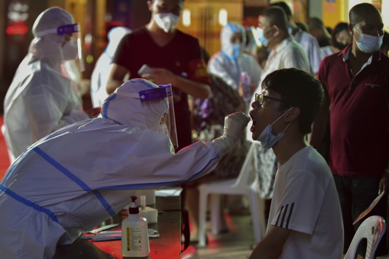 New Chinese COVID Cases Prompt Lockdown, Mass Testing in at
Least 3 Cities 2 Putian COVID Testing