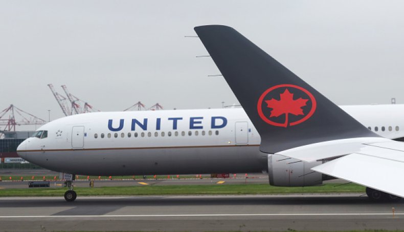 United Airlines Unruly Passenger Mask Mandate Vaccine