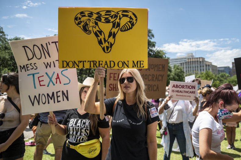 Protestors Rally Against Restrictive New Texas Abortion 