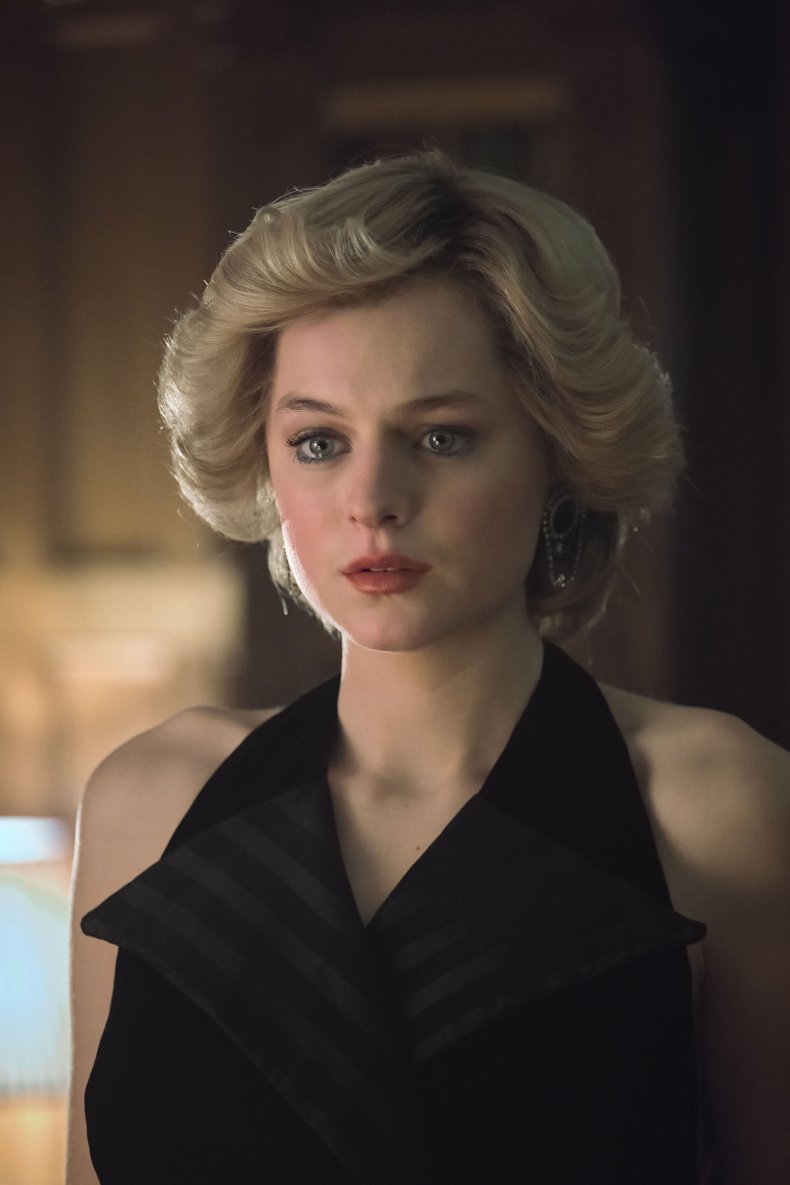 Emma Corrin Plays Diana in The Crown