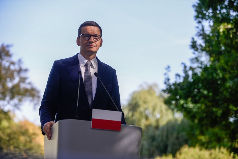 Poland Vows to Defend Border