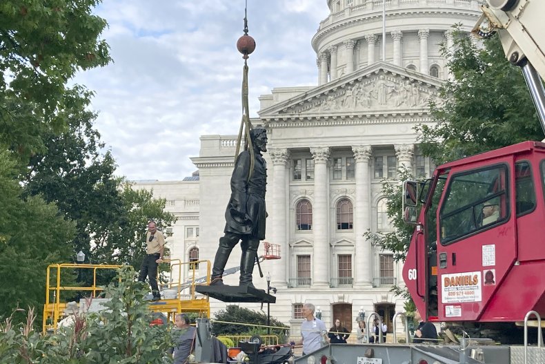 Wisconsin Statues Reinstalled