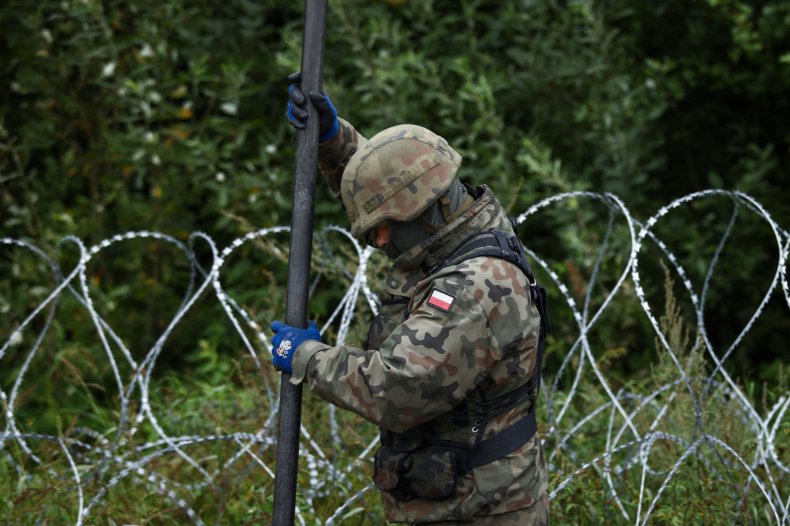 Poland Builds Fence on Belarus Border