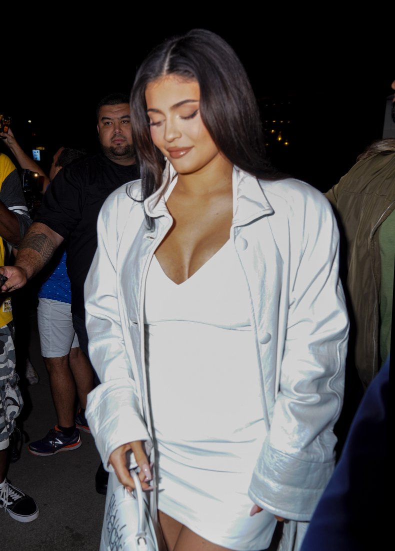 Kylie Jenner is photographed while pregnant