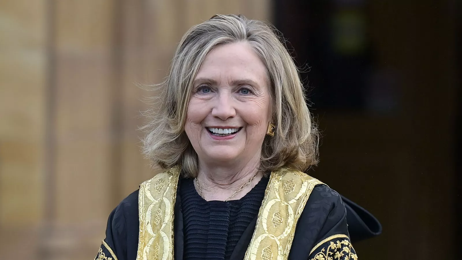 Hillary Clinton inaugurated as new Queen's University chancellor