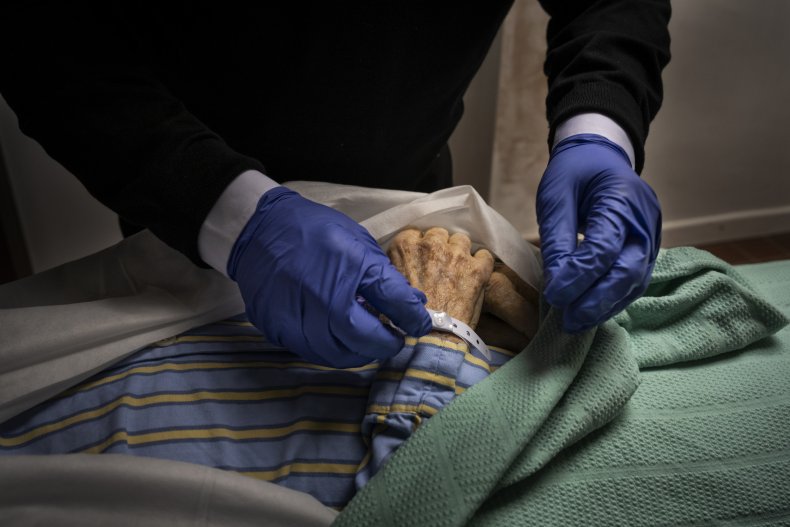 COVID-19 nursing home deaths Montana vaccination mandate