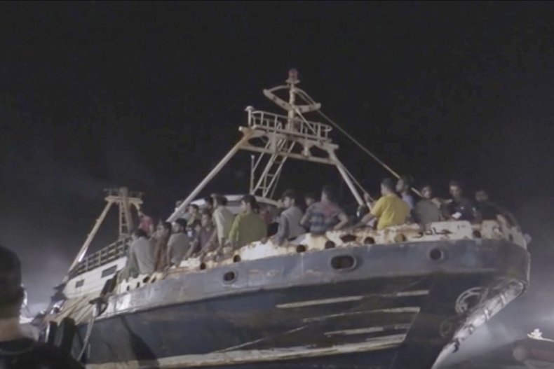 Migrants arrive to Italy with skin disease