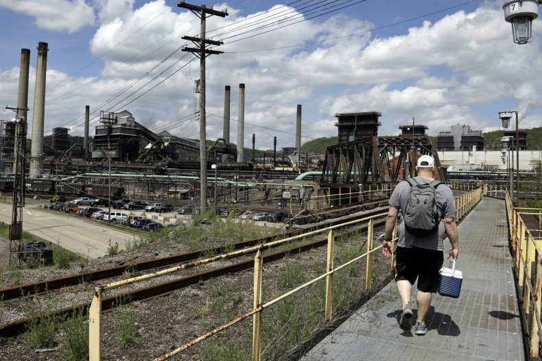 U.S. Steel Plant Leaks Plume