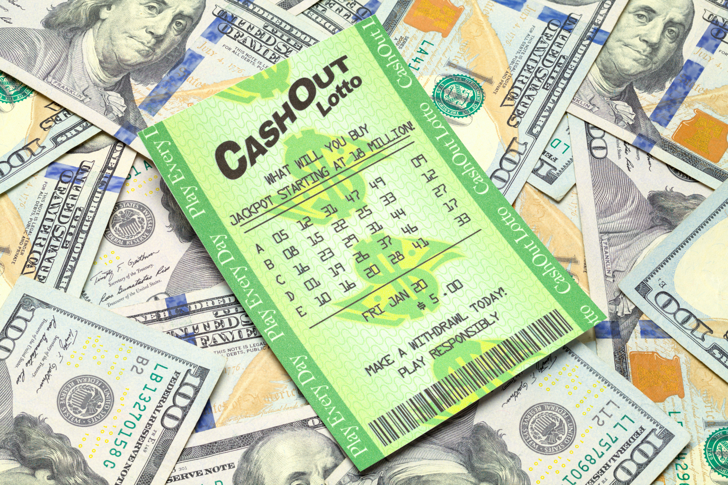 Drowned Man Washes up on Beach With Winning Lottery Ticket in His Wallet