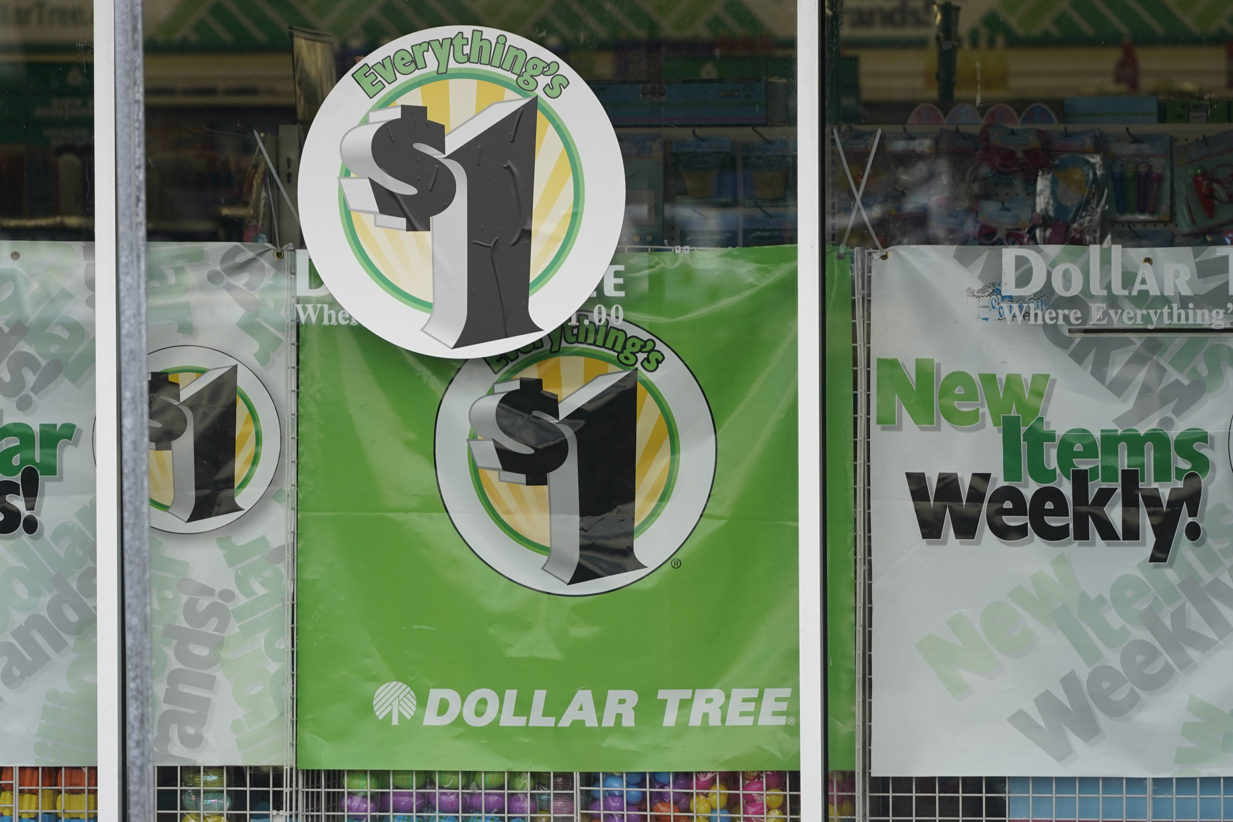 Dollar Tree Raising Prices Above $1 Amid Inflation, $1.50 Possible