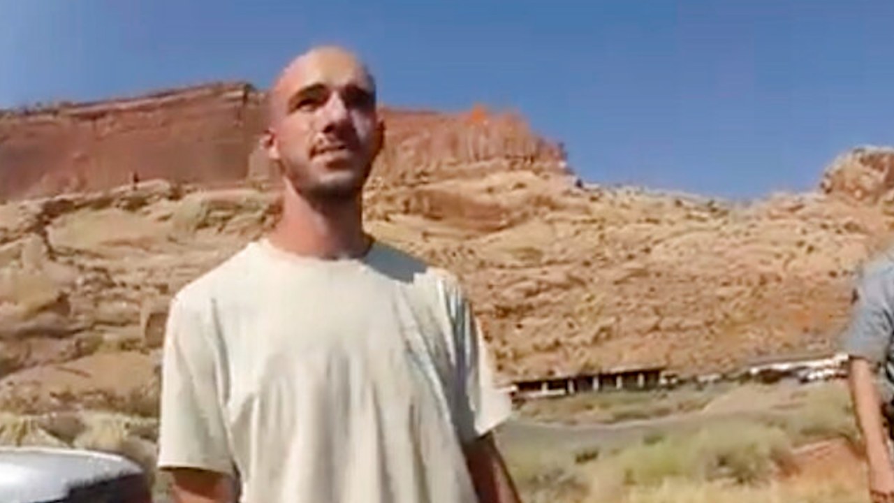 Missing Drunk Man Accidentally Joins Search Party To Find Himself Missing Drunk Man Accidentally Joins Search Party To Find Himself