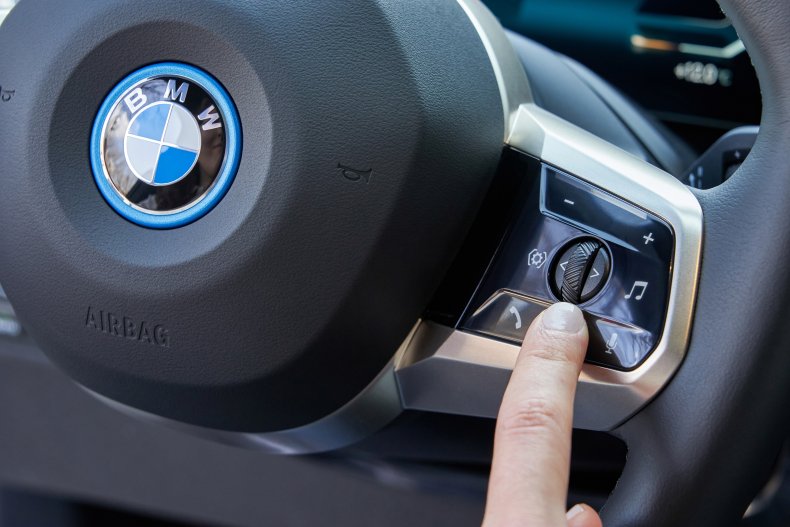 2022 BMW iX