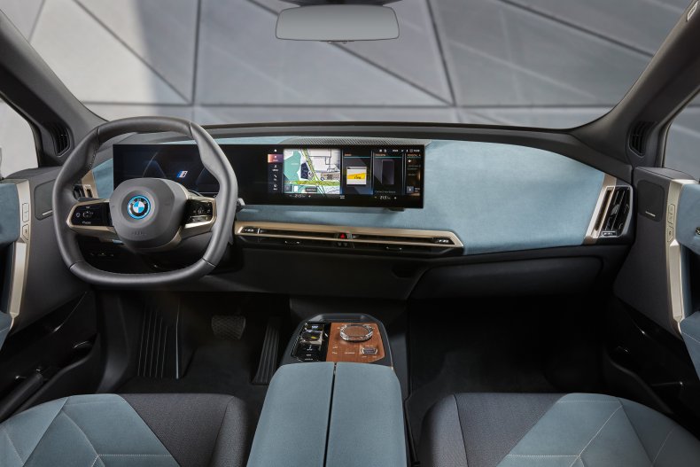 2022 BMW iX
