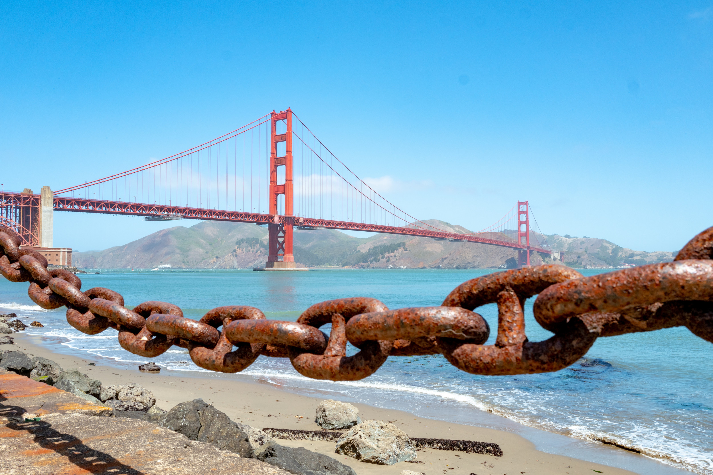 Immigration Protest Shuts Down Traffic on Golden Gate Bridge