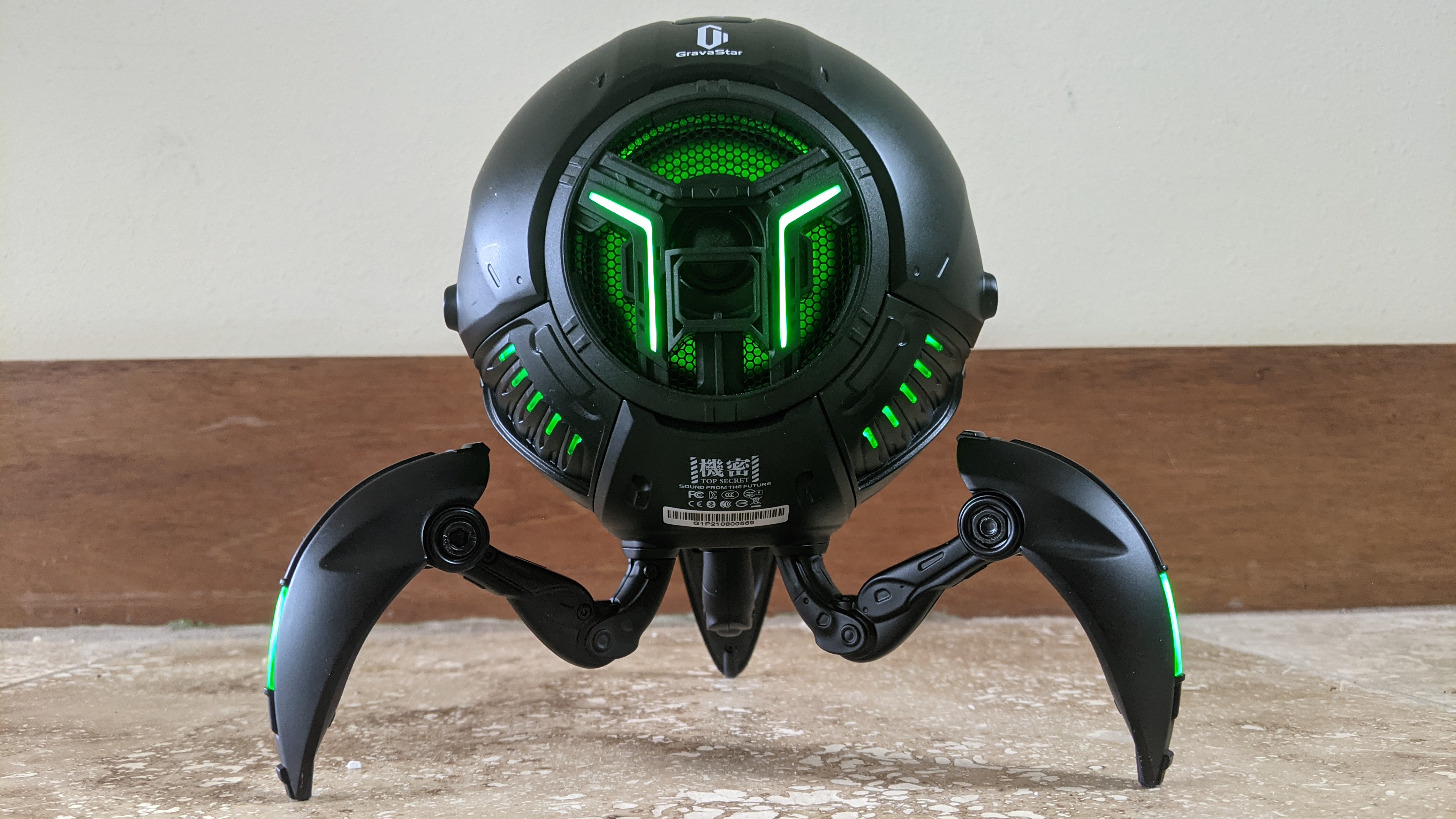 gravastar robot speaker