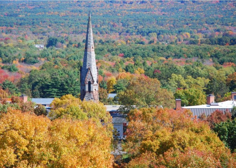#7. Amherst College