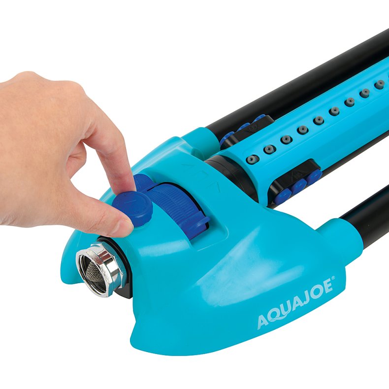 Aqua Joe Oscillating Sprinkler with Adjustable Spray.