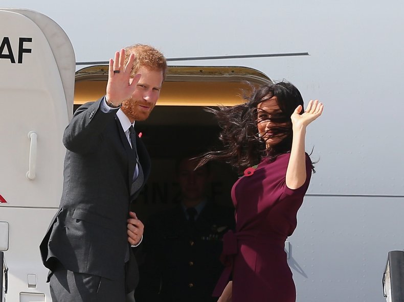 Prince Harry and Meghan Markle Board Plane