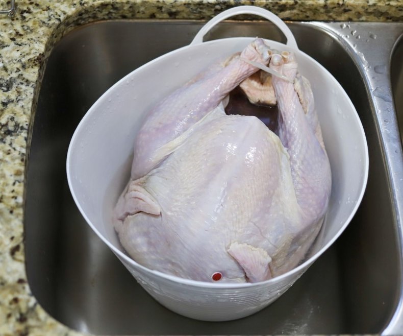 Defrosting turkey