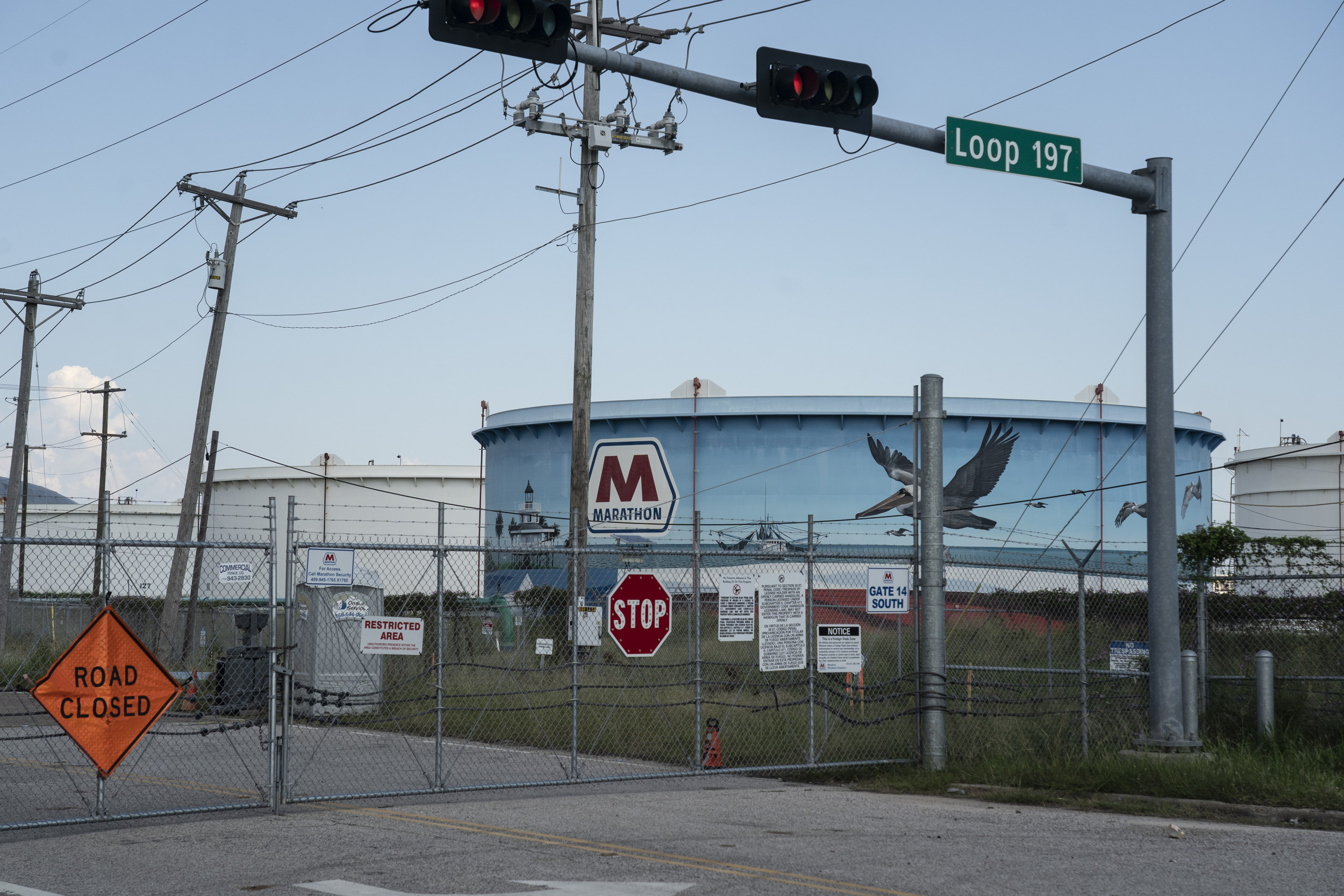 Video Shows Oil Gushing Out of Gaping Hole in Texas Refinery