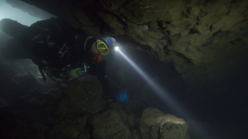 The Rescue Film Cave Diver