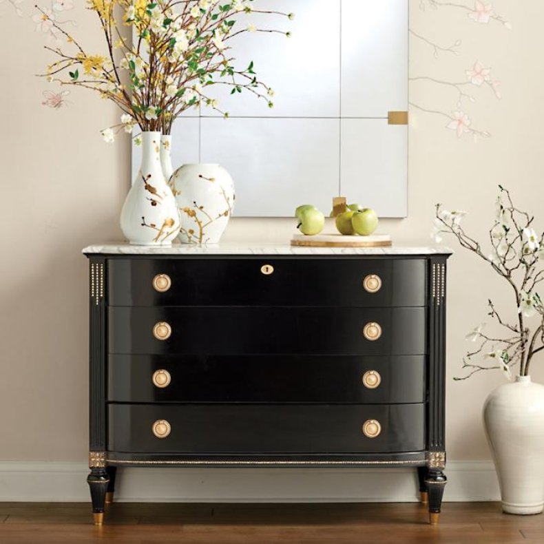 4-Drawer Chest