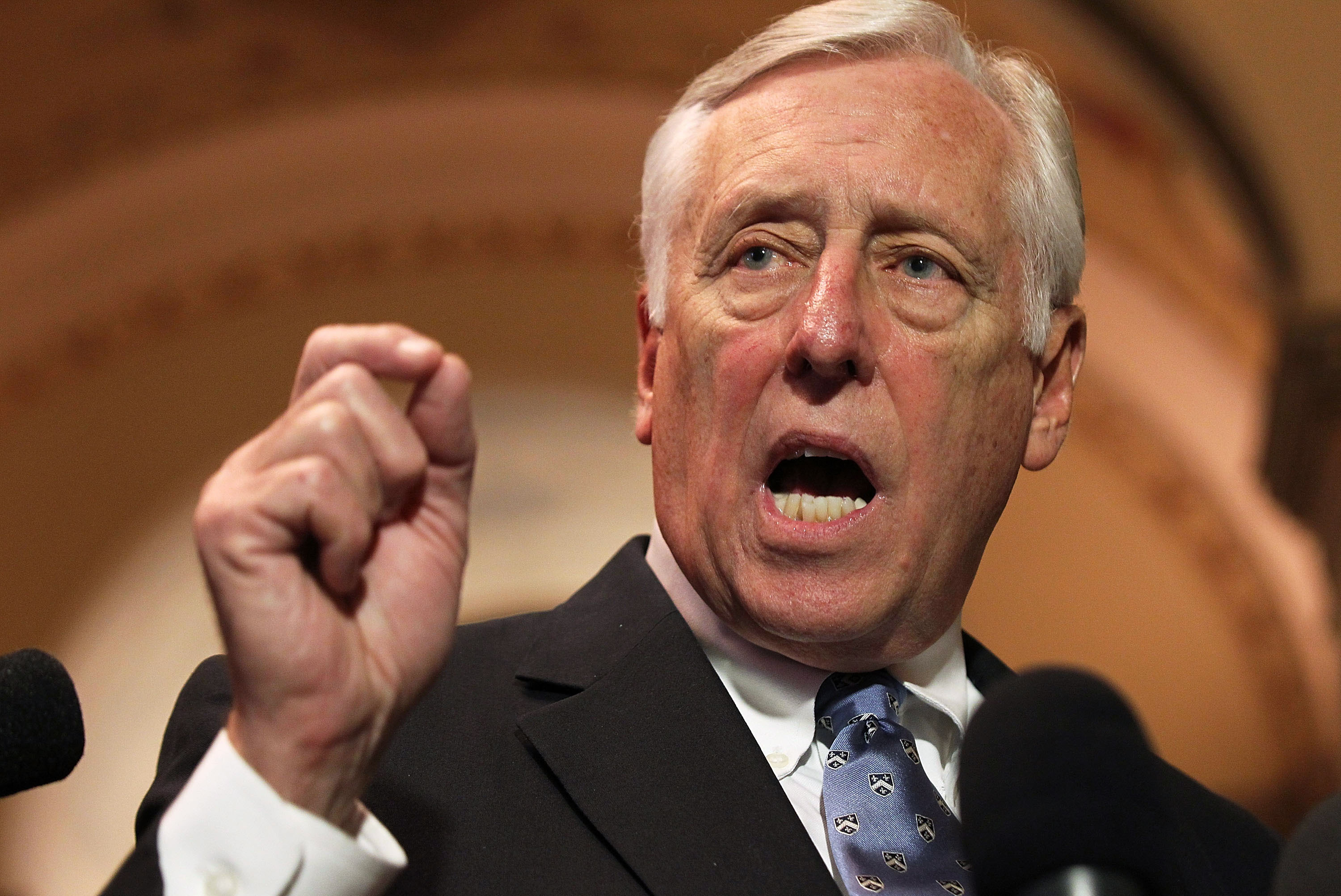 Majority Leader Steny Hoyer Says House Will Reconvene Tuesday for Debt ...