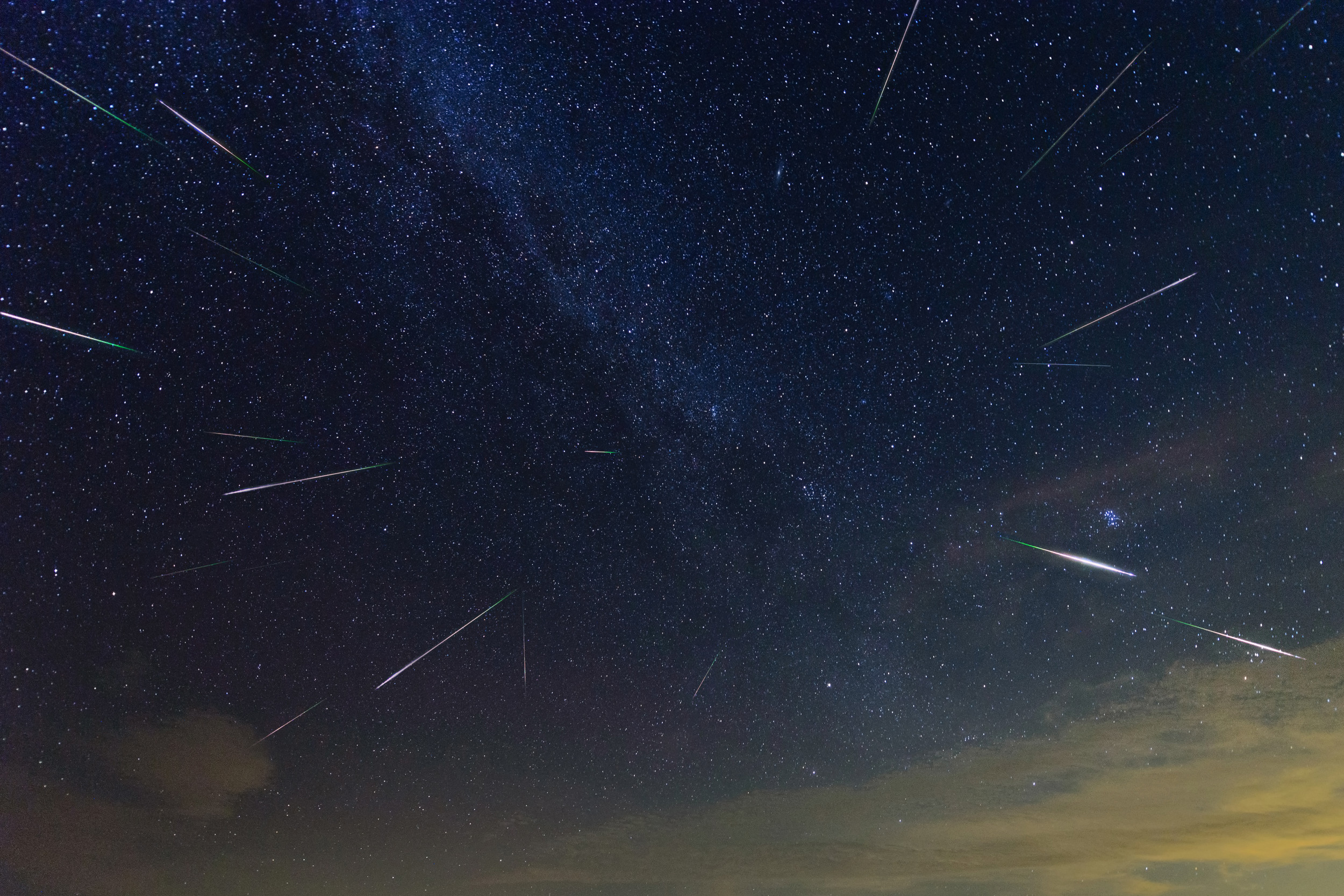 What Time Does the Draconid Meteor Shower Start Tonight?