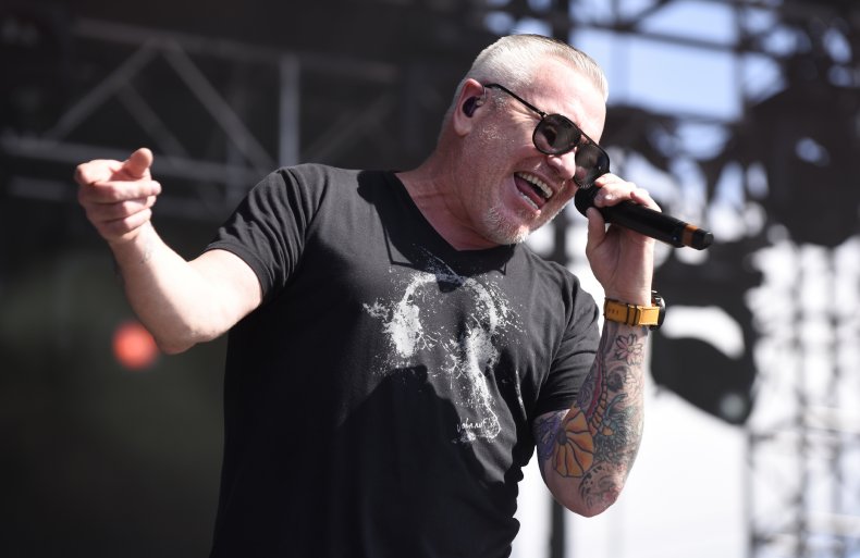 Steve Harwell with Smash Mouth