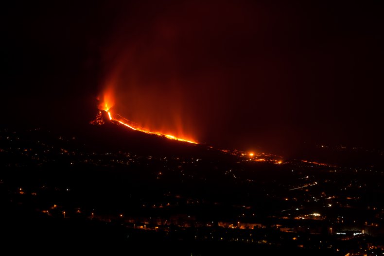 Cumbre Vieja Erupts