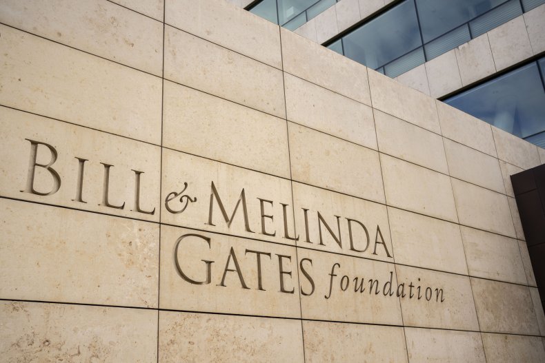 'Generosity Commission' Wants to Drive More Charitable
Giving From Middle Class 2 Gates Foundation