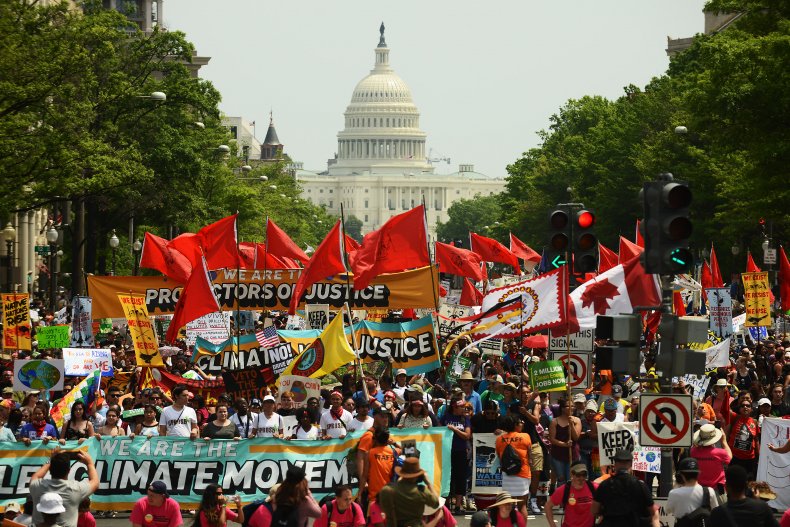 Des marches pour le climat ont lieu à travers le pays